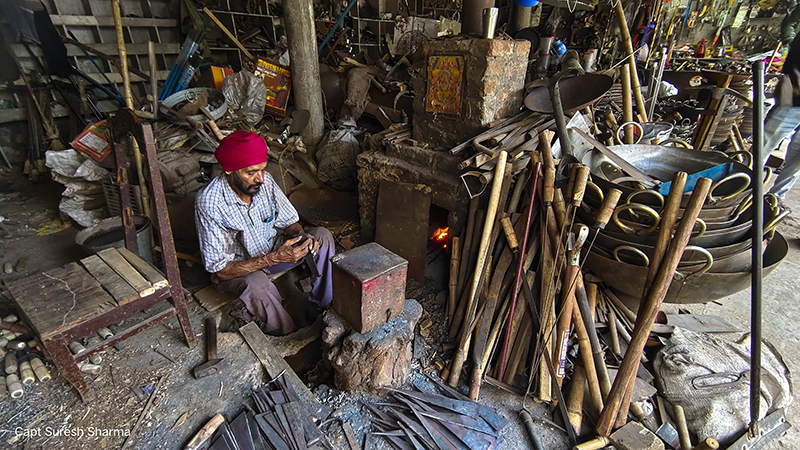 part of our photo tour of amritsar streets old buildings hosted by raminderpal singh locations attractions offbeat punjabi punjab culture festivals folk art for best photography india.